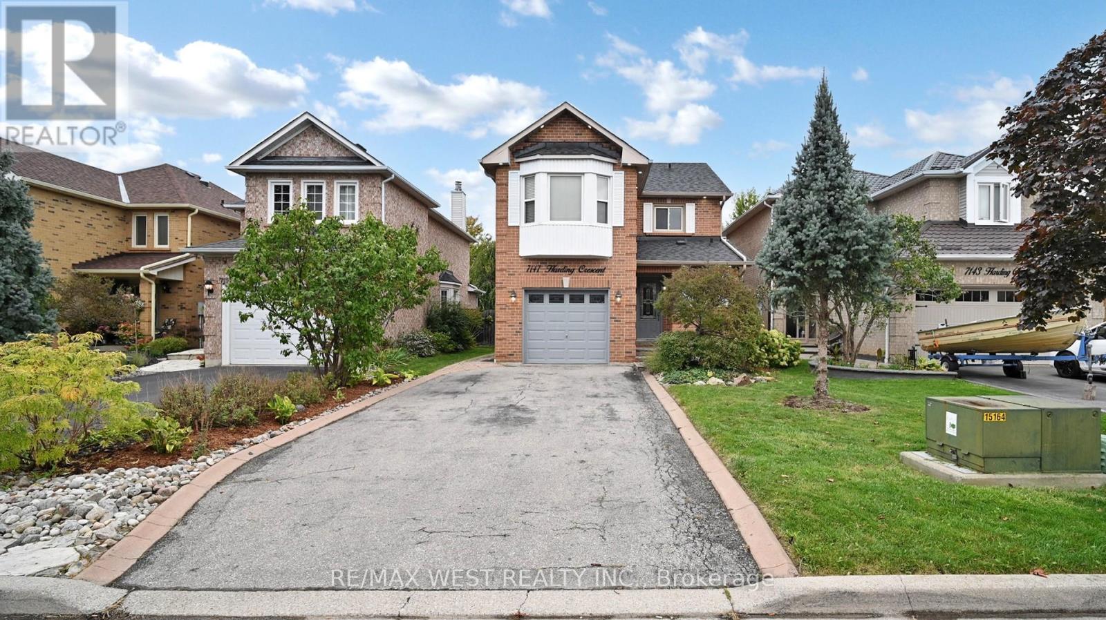 7147 Harding Cres, Mississauga, ON L5N 5P5