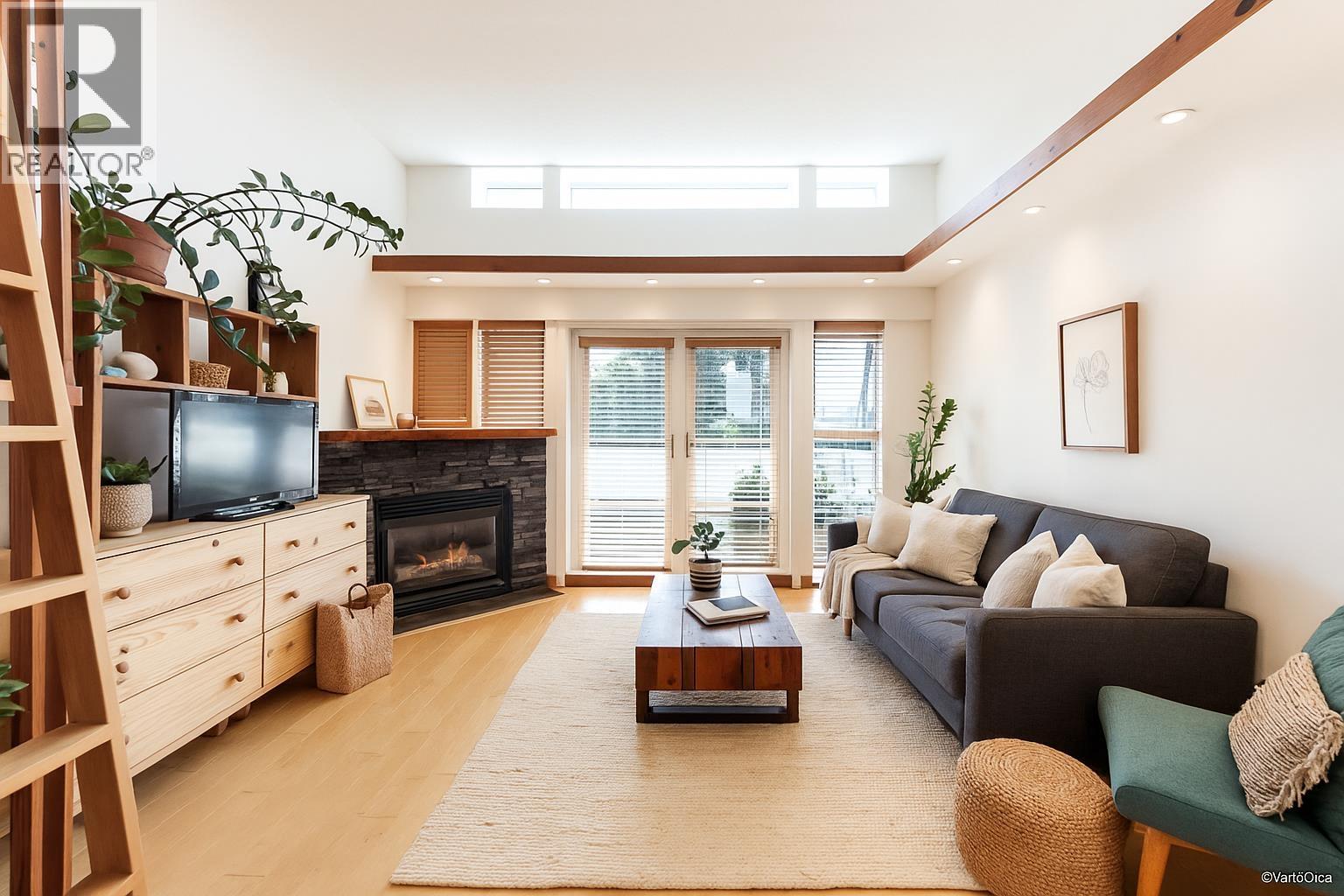 980 W 22nd Avenue Unit 307, Vancouver, BC V5Z 2A1