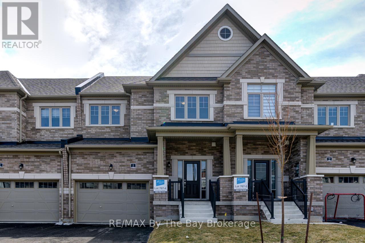8 Federica Cres, Wasaga Beach, ON L9Z 0N6