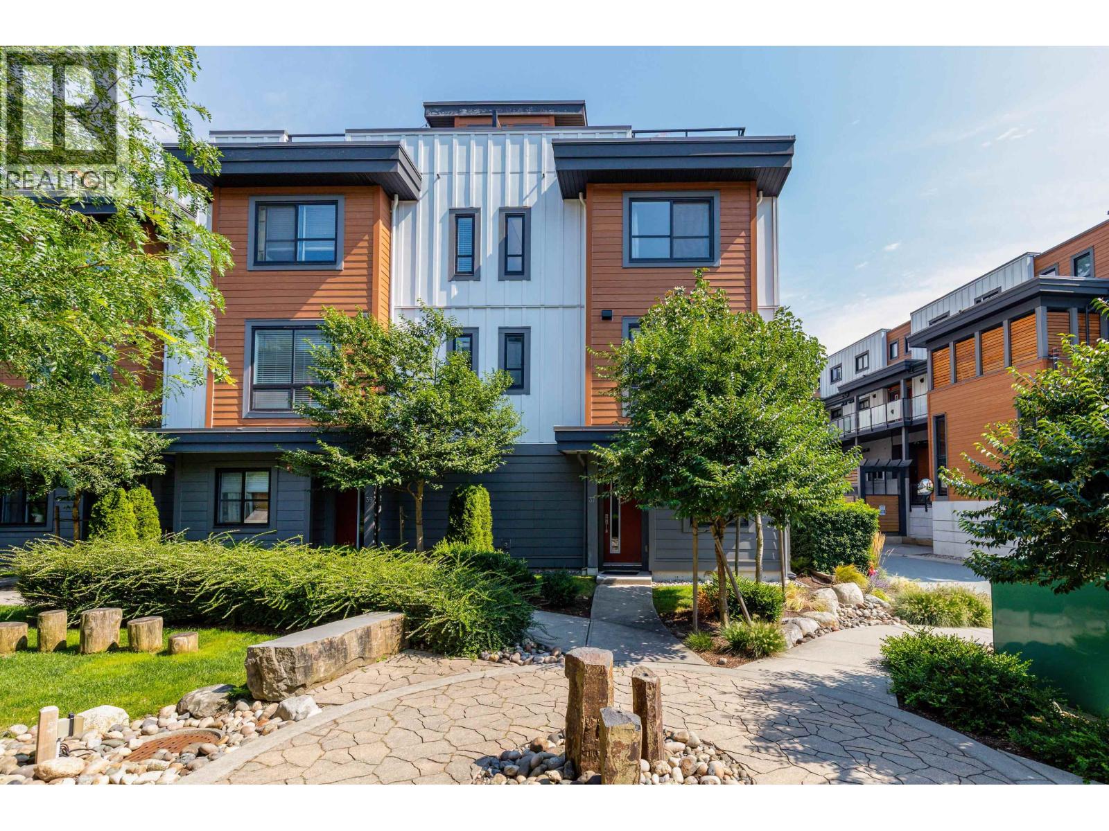 39769 Government Road Unit 37, Squamish, BC V8B 0Z1