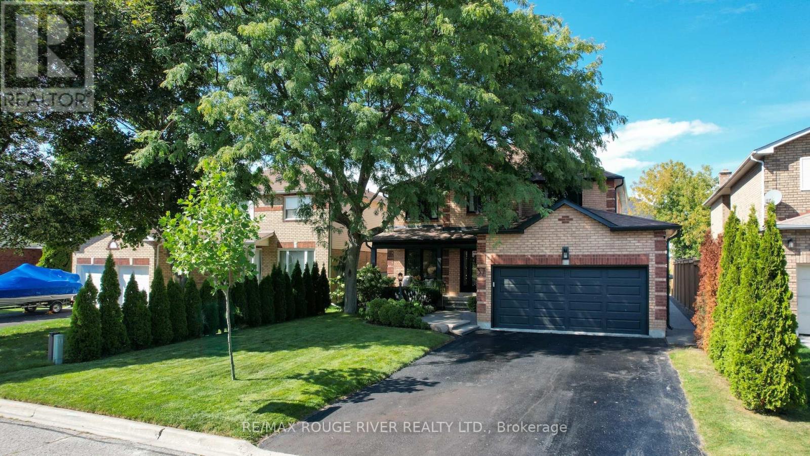 37 Doncaster Cres, Clarington, ON L1B 1E7