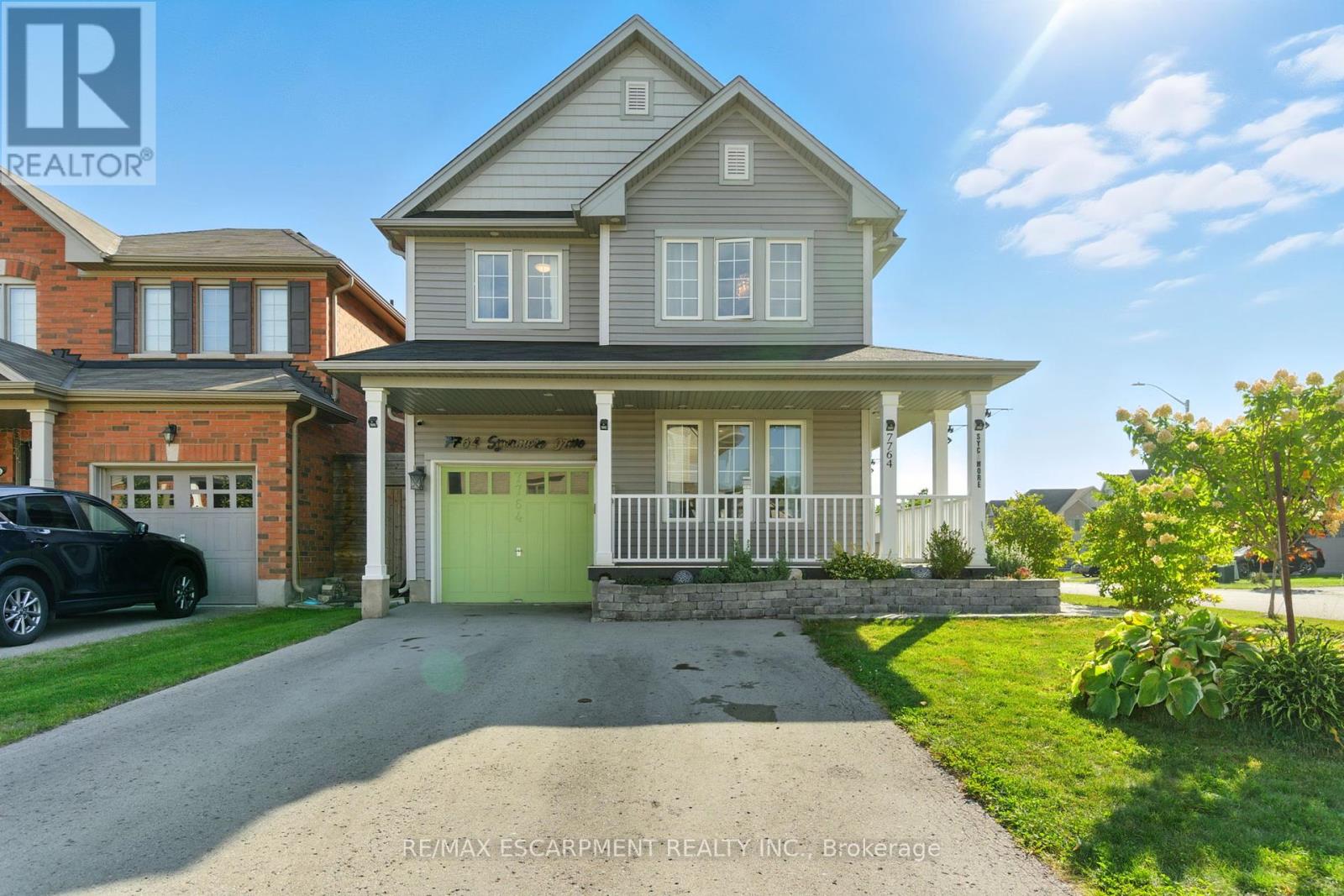 7764 Sycamore Dr, Niagara Falls, ON L2H 0N6