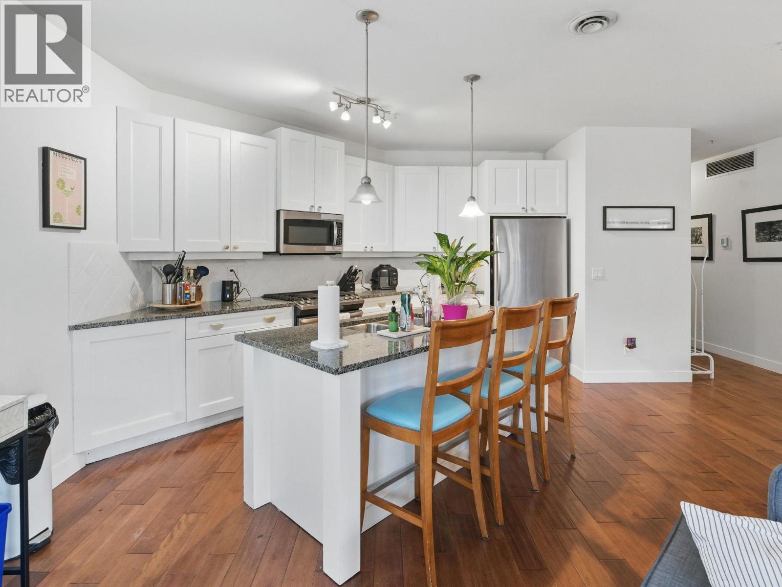 4026 Pritchard Drive N Unit 6104, West Kelowna, BC V4T 3E4