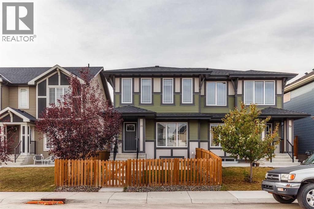 25 Sunrise Way, Cochrane, AB T4C 0C8