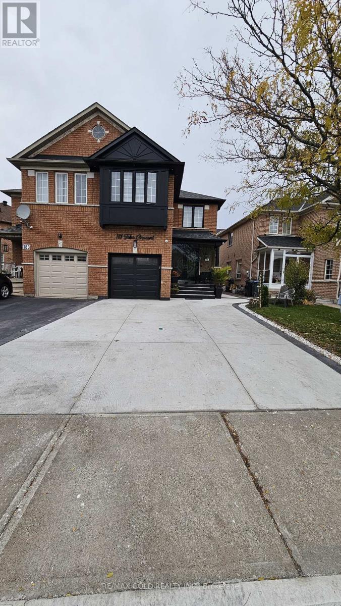 181 Toba Cres, Brampton, ON L6Z 4W3