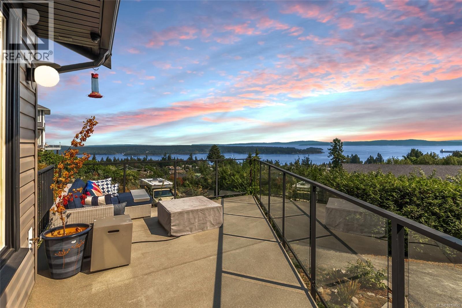 824 Craig Rd, Ladysmith, BC V9G 2C4