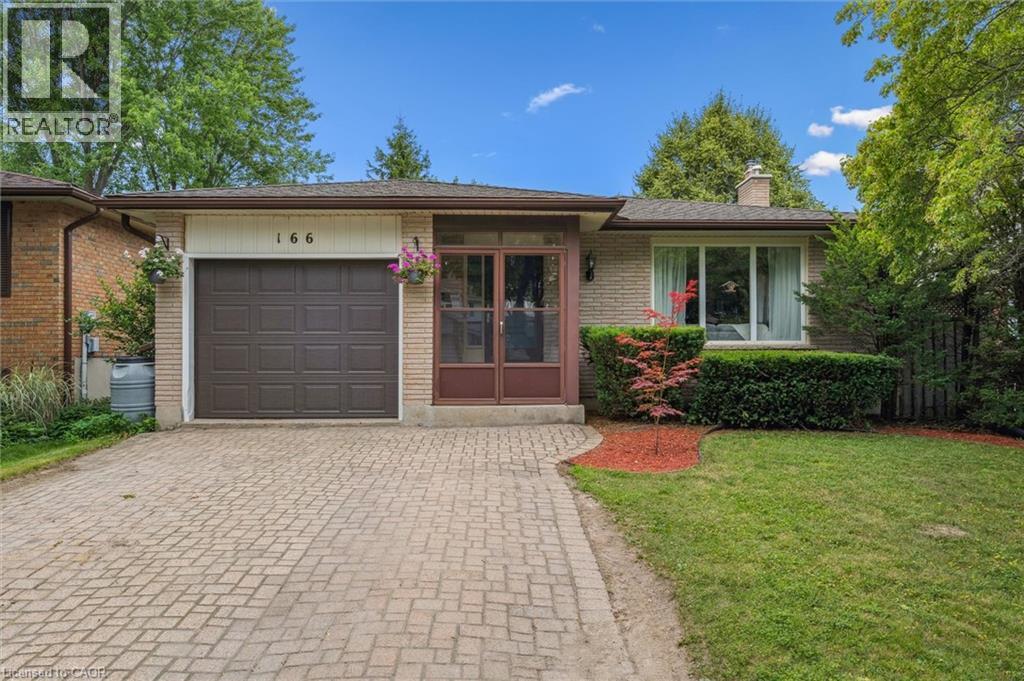 166 Winding Way, Kitchener, ON N2N 1N5