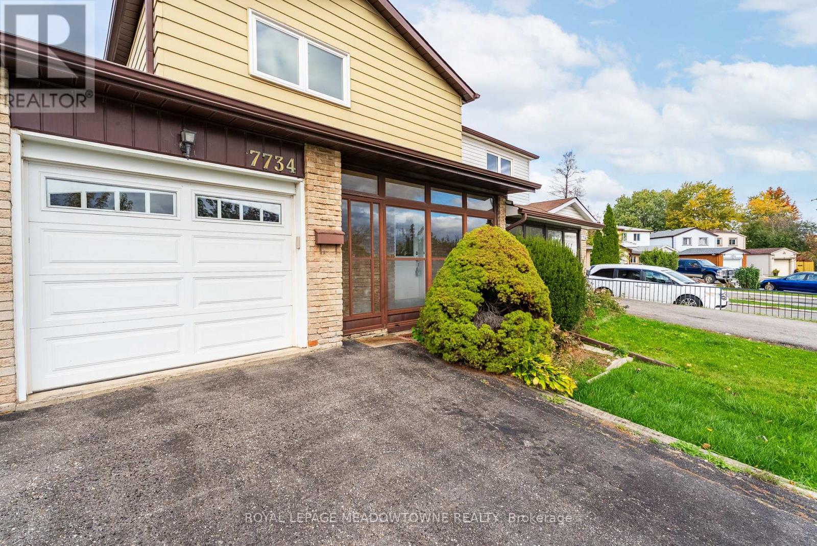 7734 Benavon Rd, Mississauga, ON L4T 3G3