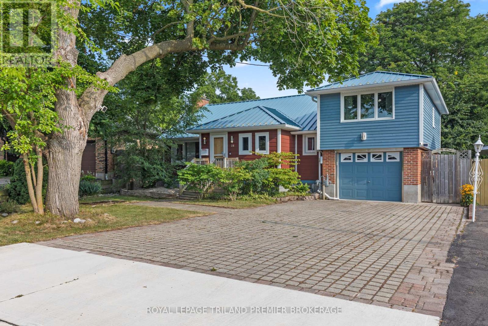 28 Elworthy Ave, London, ON N6C 2M2