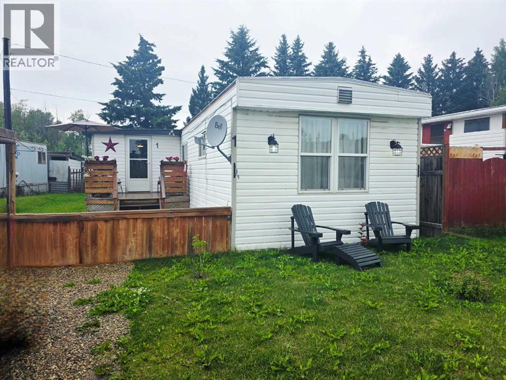 110 22 Highway Unit 1, Cremona, AB T0M 0R0