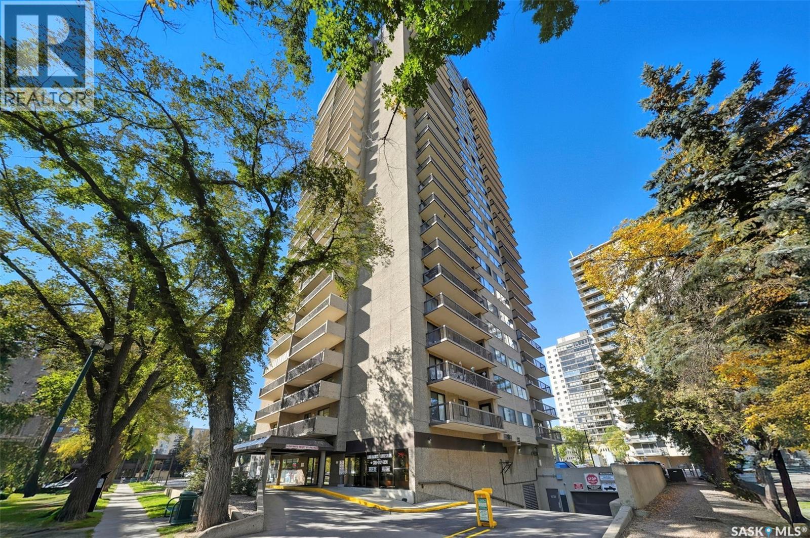 311 6th Avenue N Unit 1706, Saskatoon, SK S7K 7A9