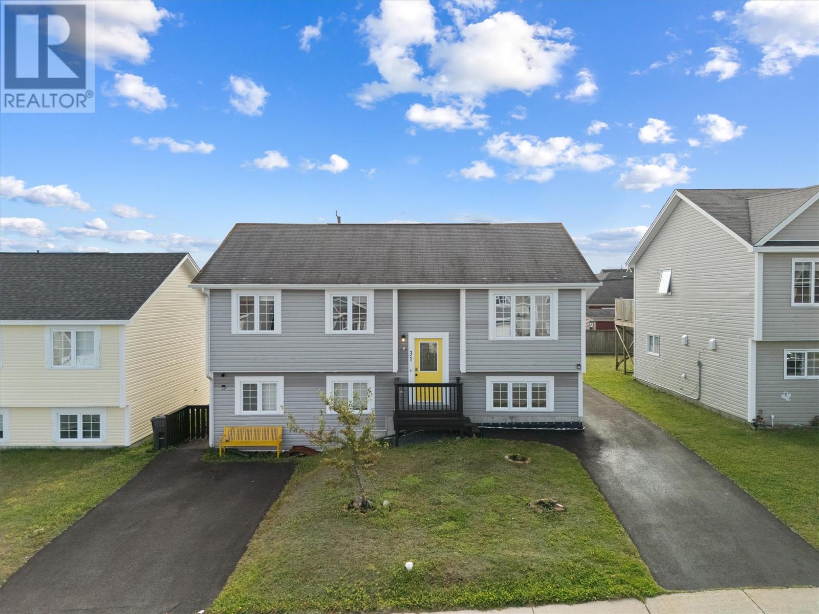 31 Westport Dr, Paradise, NL A1L 0R6