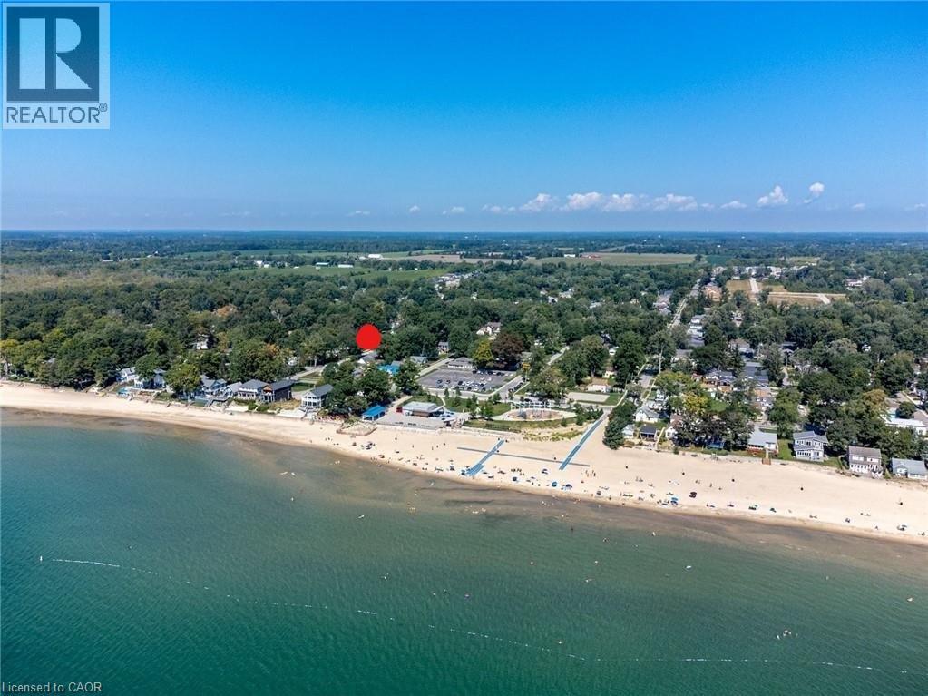 389 Westwood Ave, Fort Erie, ON L0S 1B0