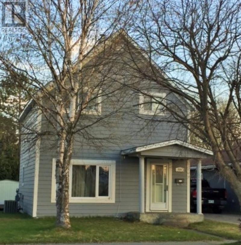 525 Second St E, Fort Frances, ON P9A 1N3
