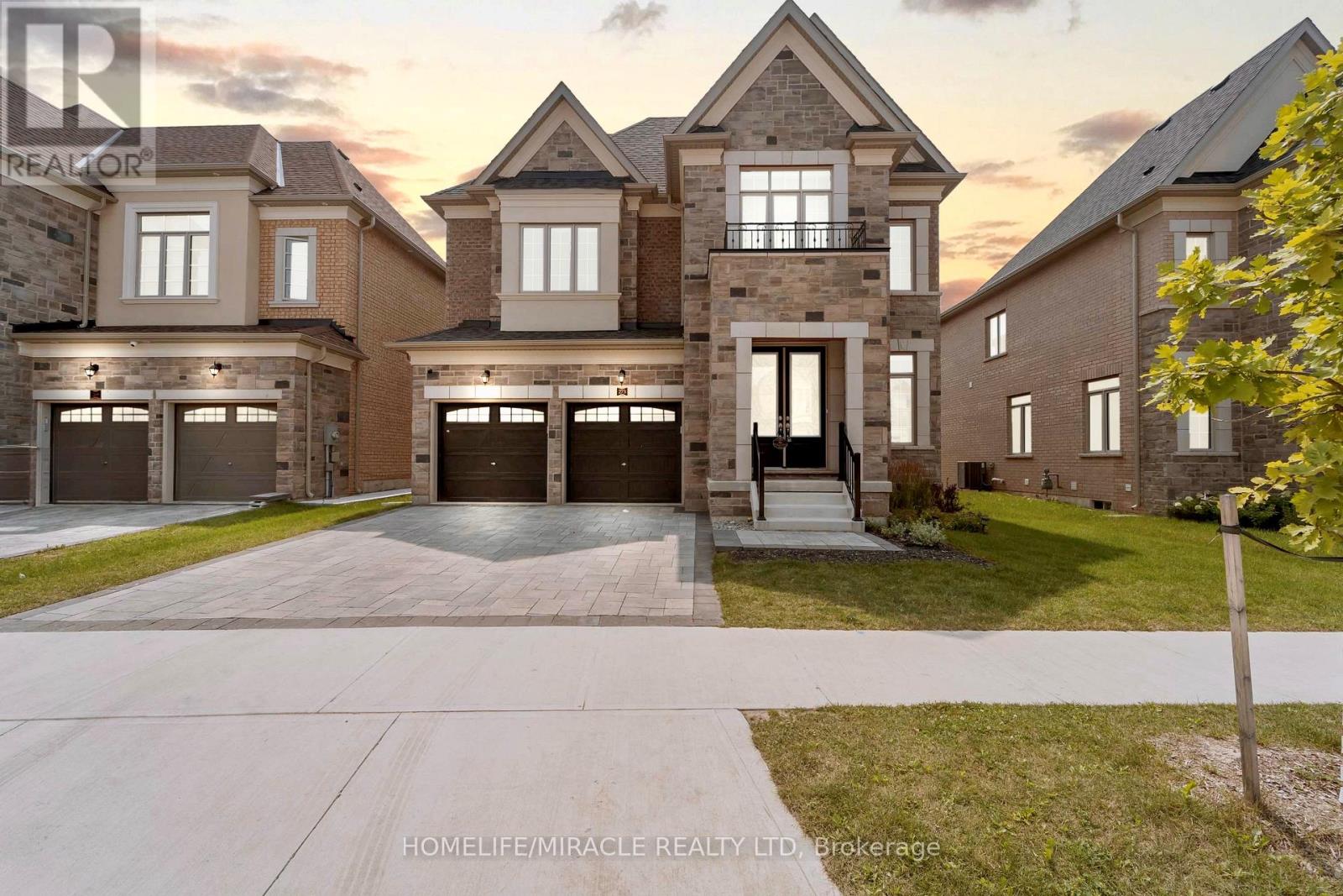 273 Forest Creek Dr, Kitchener, ON N2R 0M6