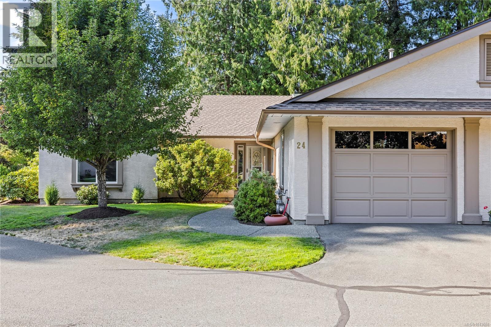 810 Chestnut St Unit 24 St, Qualicum Beach, BC V9K 2M6