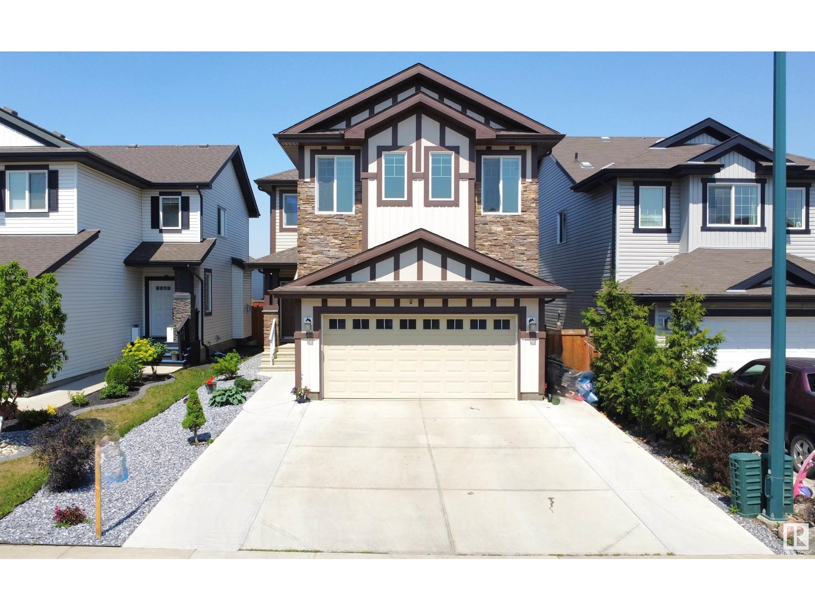 13 Ave Av Nw Unit 3244, Edmonton, AB T6T 0Z4