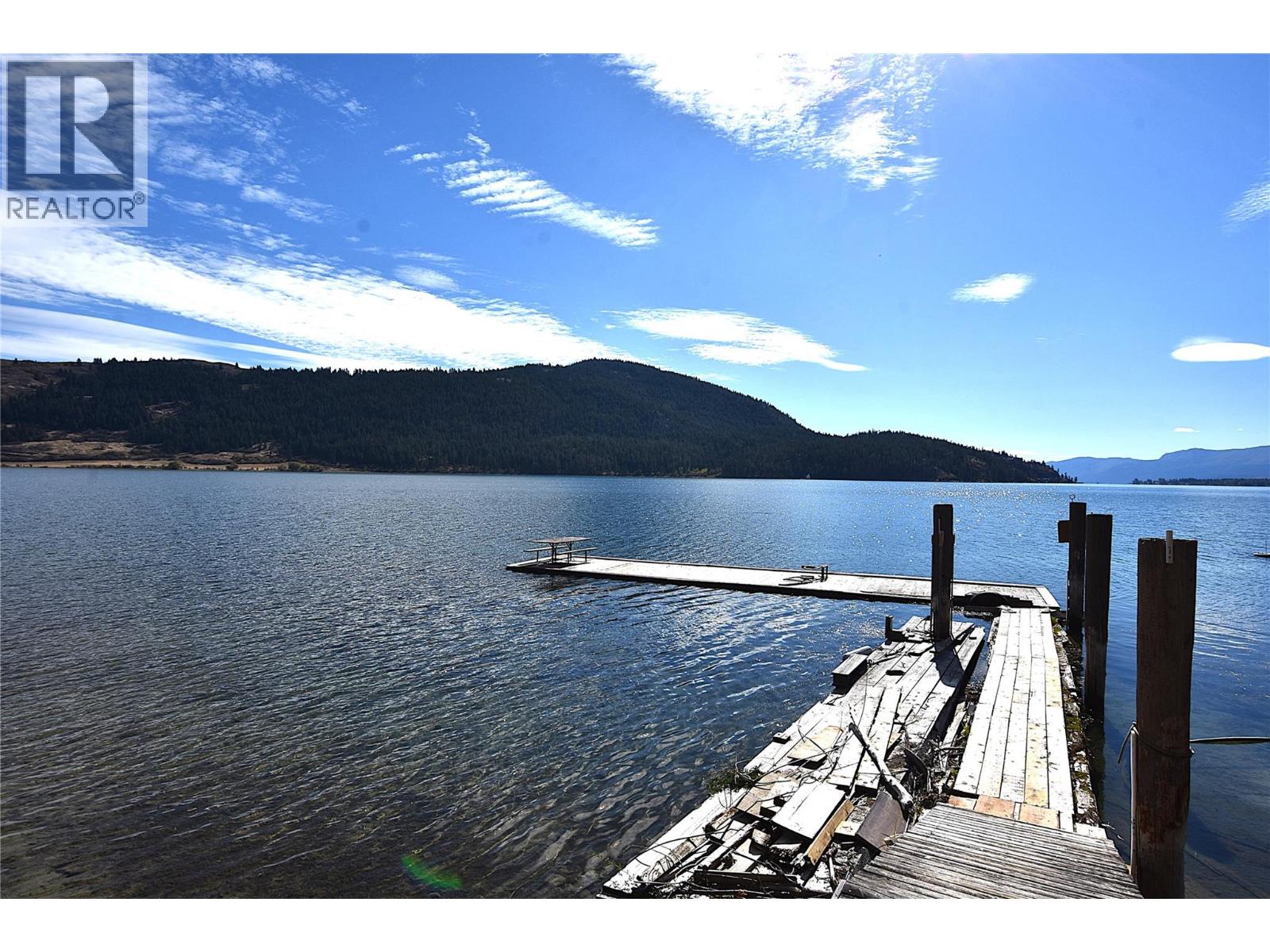 3 Mary Annes Rd, Vernon, BC V1H 2C8