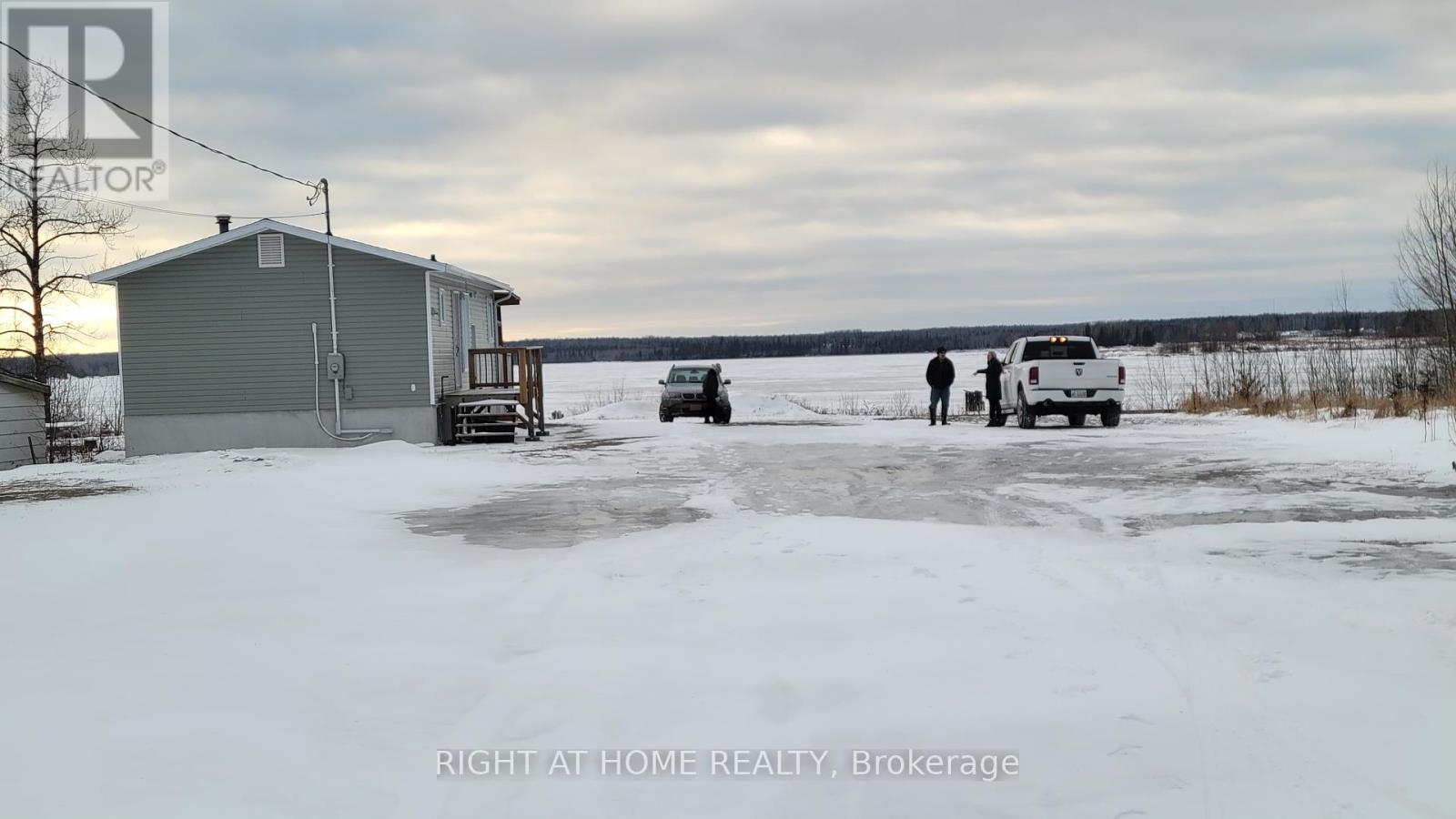 118 Kenogami Rd, Greenstone, ON P0T 2A0