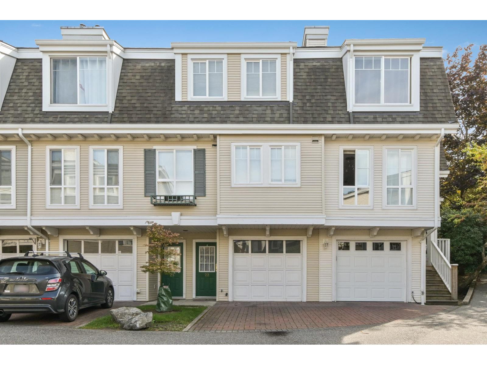 8890 Walnut Grove Drive Unit 22, Langley, BC V1M 3W4