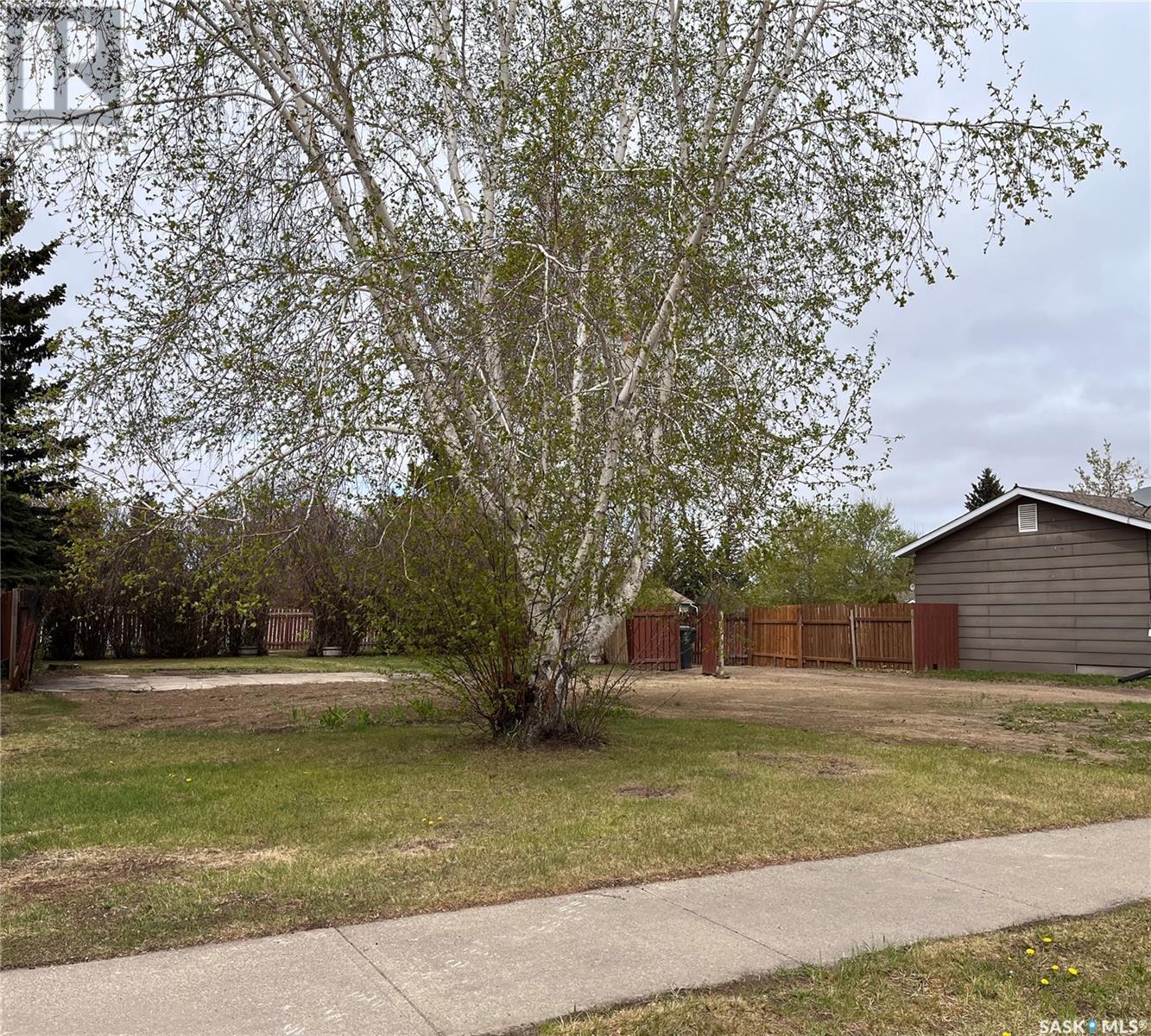 1008 1 Street East, Nipawin, SK S0E 1E0