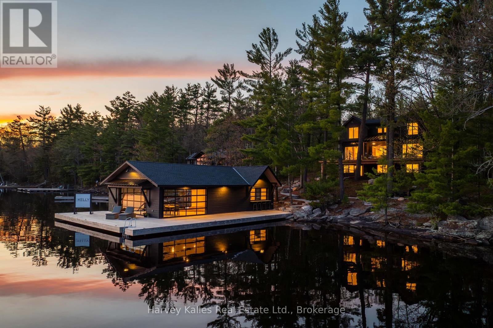 2 1029 East Rankin Rd, Muskoka Lakes, ON P0B 1J0