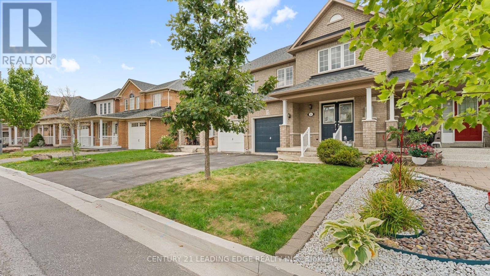 38 William Grant Rd, Markham, ON L6E 1W3