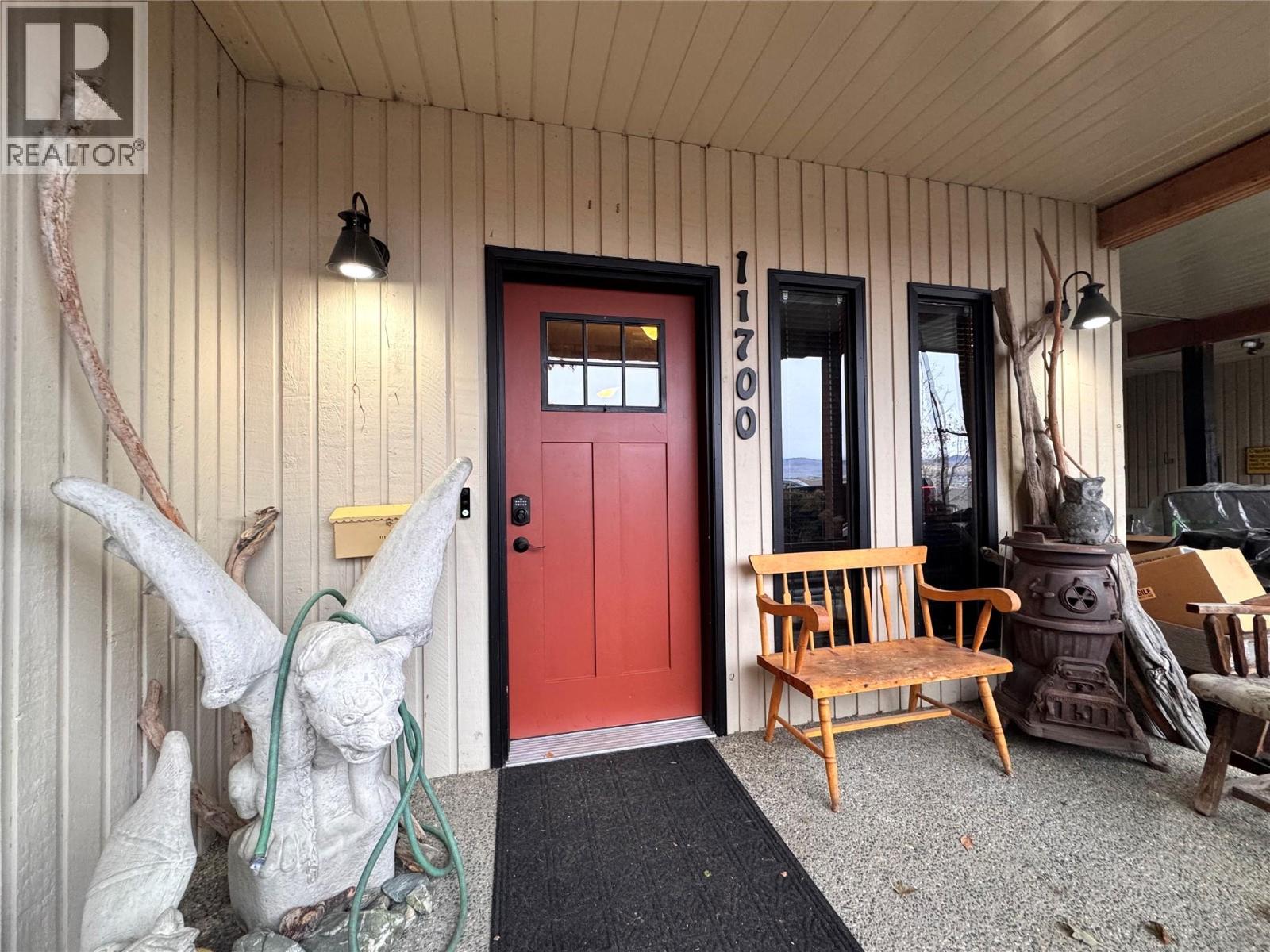 11700 Palfrey Dr W, Coldstream, BC V1B 1A8