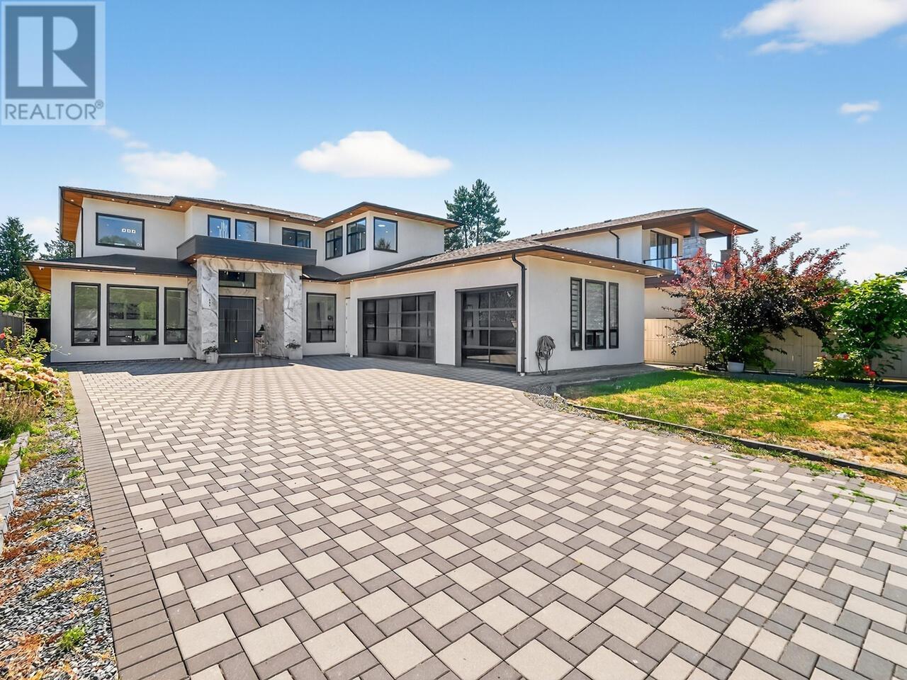 11800 King Rd, Richmond, BC V7A 3B6