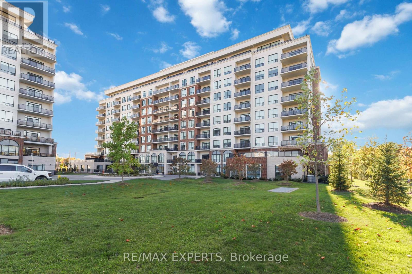 914 460 Callaway Rd, London North North R, ON N6G 0Z2