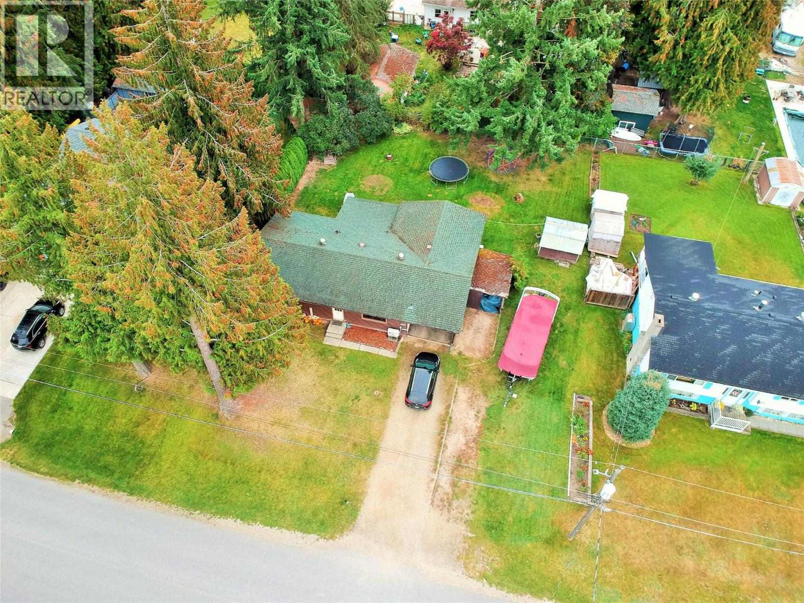613 Pine St, Sicamous, BC V0E 2V0