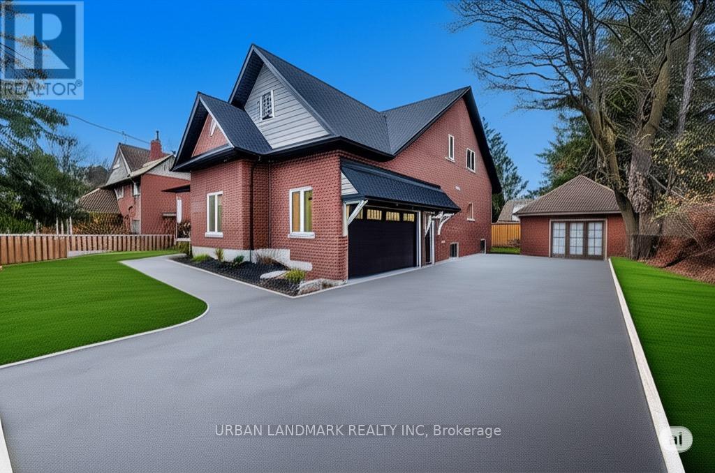 214 Aberdeen Ave, Peterborough, ON K9H 3Y1