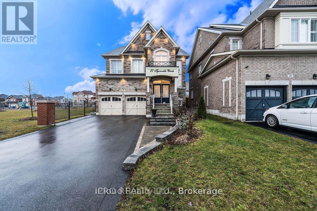 27 Tysonville Cir, Brampton, ON L7A 0B5