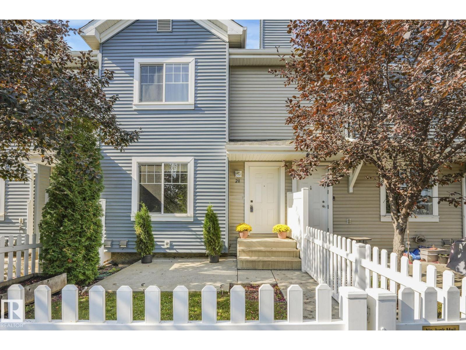 8304 11 Avenue Southwest #unit 28, Edmonton, AB T6X 1J8