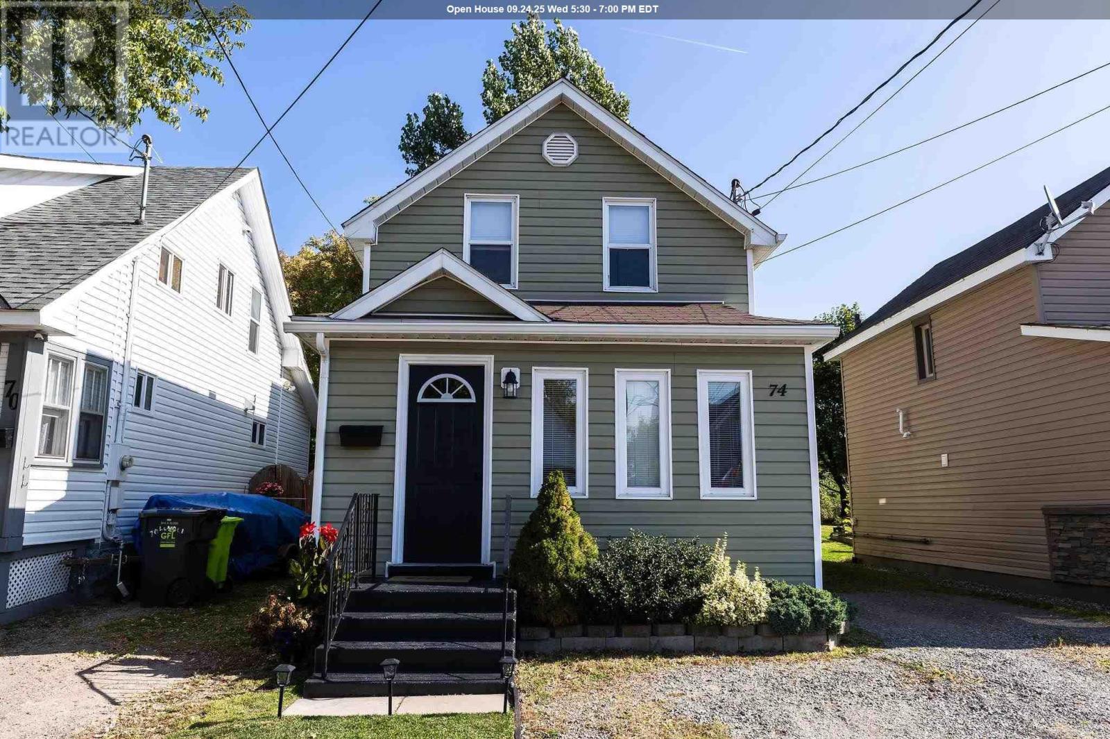 74 London St, Sault Ste. Marie, ON P6A 2S4