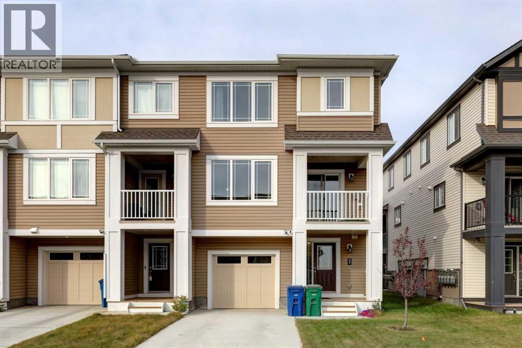827 Windbury St SW, Airdrie, AB T4B 3T1