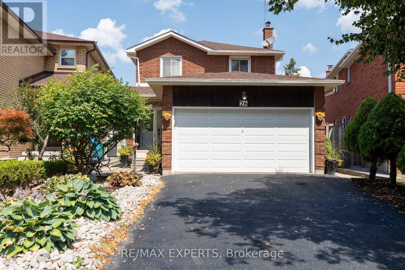 26 Langholm Ct, Brampton, ON L6Z 2Y1