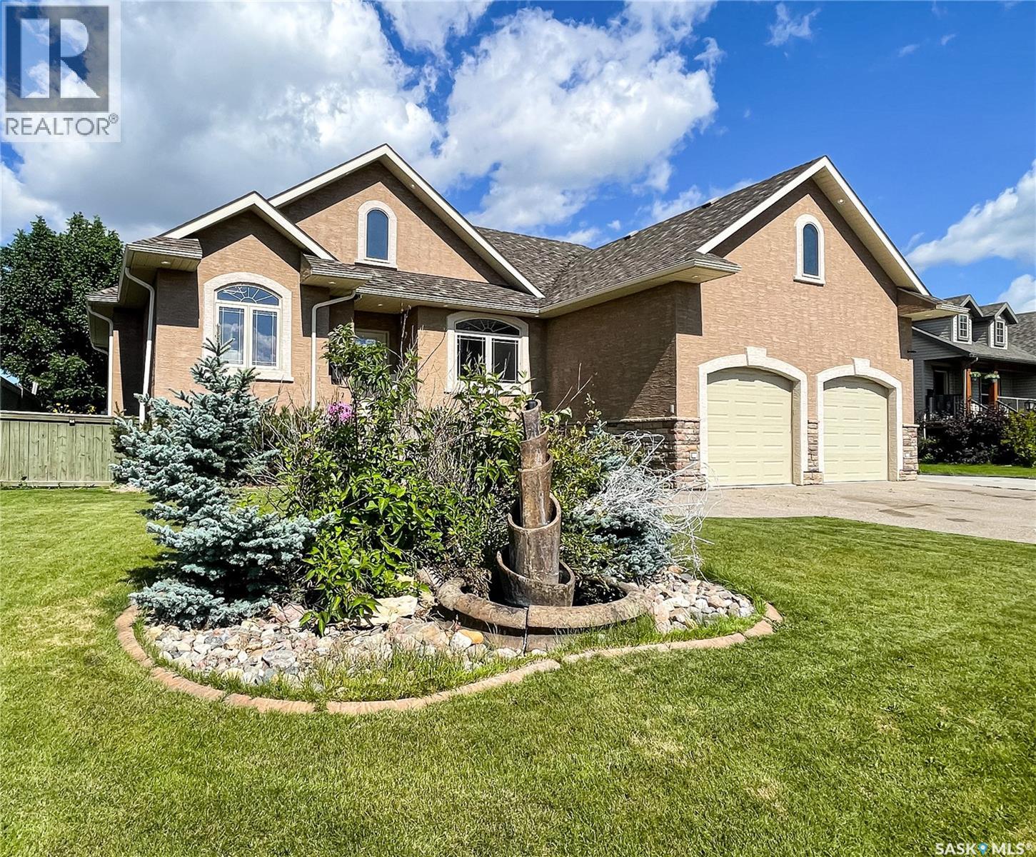 33 Bridger Dr, Meadow Lake, SK S9X 1Z9