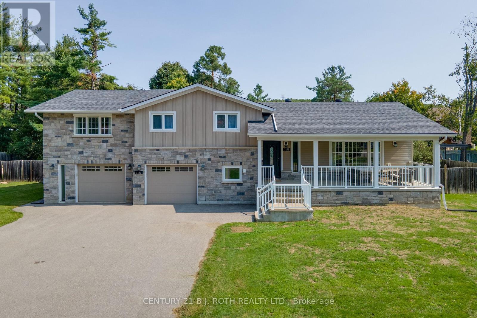 1173 St Vincent St, Springwater, ON L0L 1X1