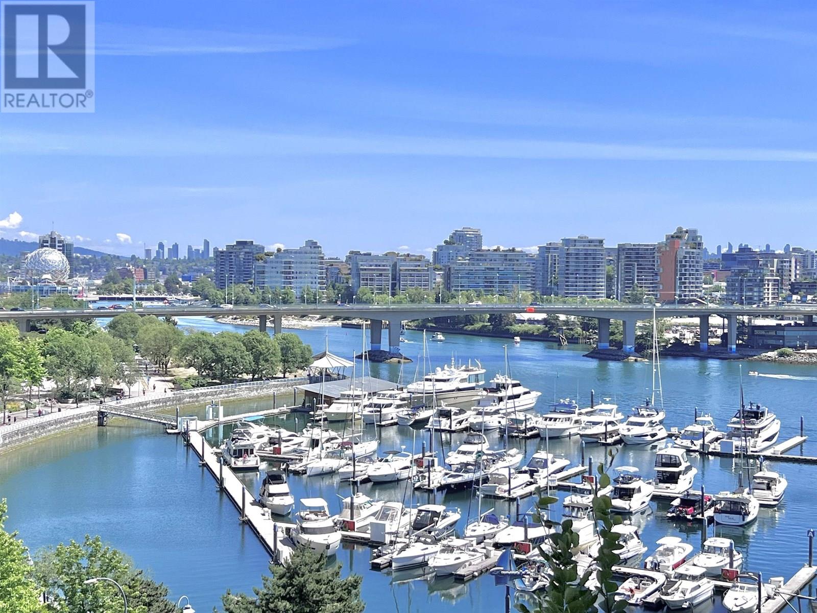 1201 Marinaside Crescent Unit 1002, Vancouver, BC V6Z 2V2