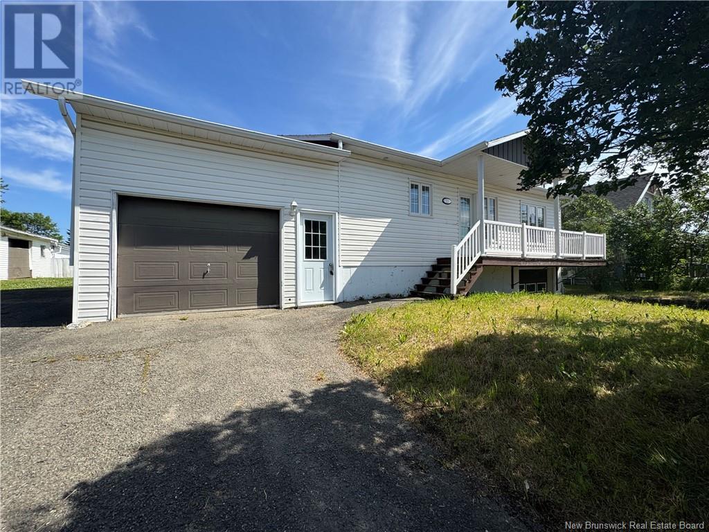 10 Stpaul St, Kedgwick, NB E8B 1M9