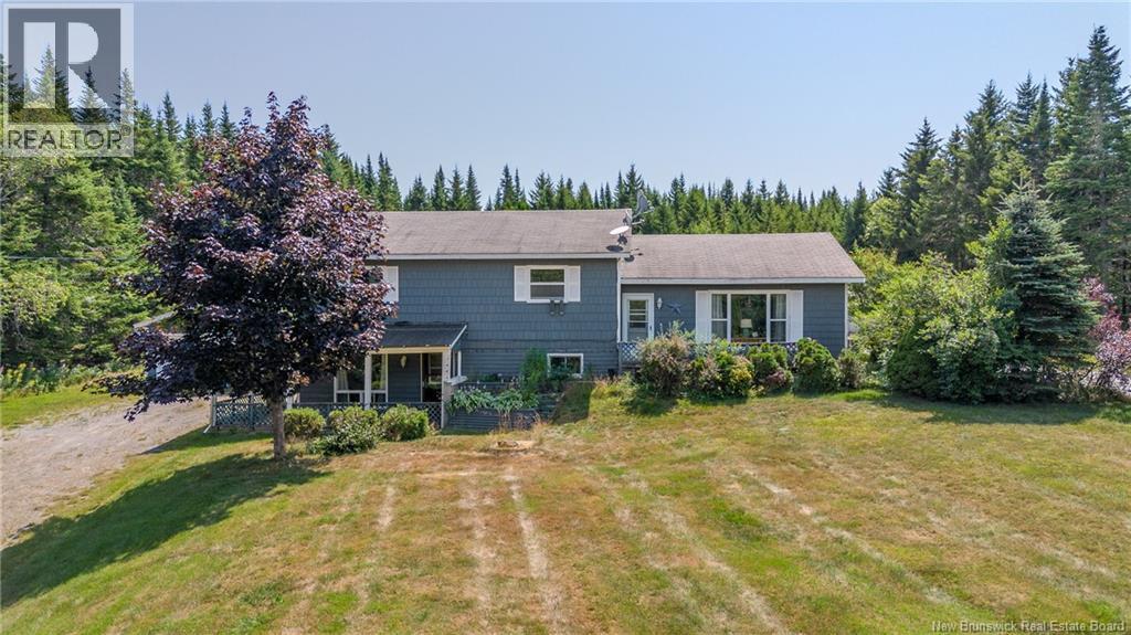 100 Otter Lake Rd, Baxters Corner, NB E2S 2P4