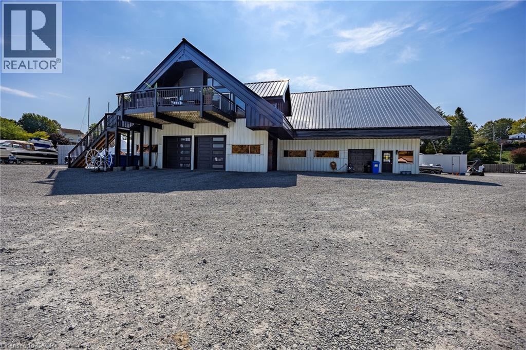 15 Jaylin Cres, Port Dover, ON N0A 1N7