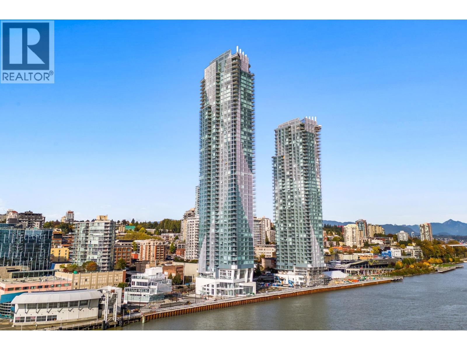 680 Quayside Drive Unit 3903, New Westminster, BC V3M 0P2