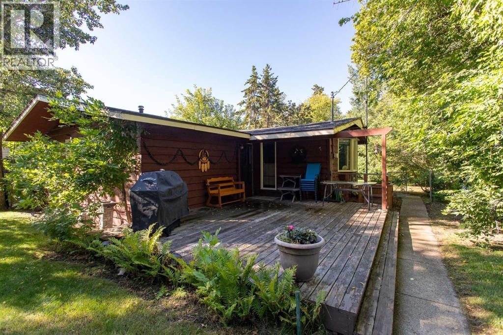 41124 Range Road 282 Range Unit 224, Gull Lake, AB T4L 2N3