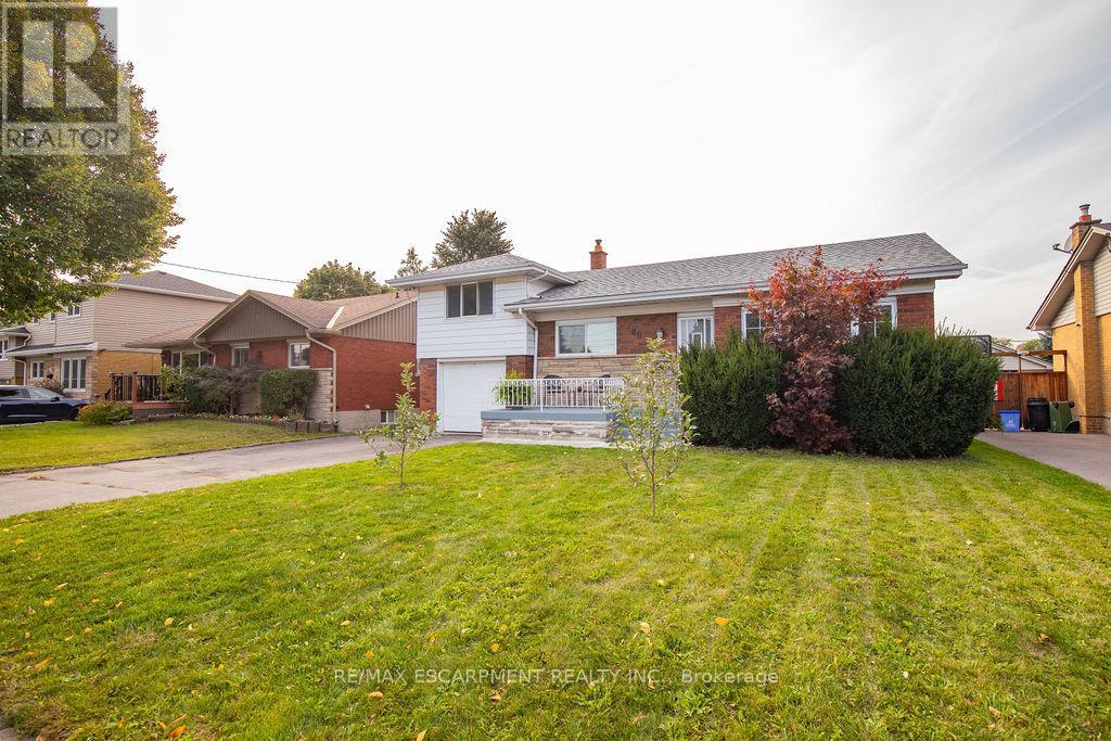 60 Ivy Lea Pl, Hamilton, ON L8T 3R6