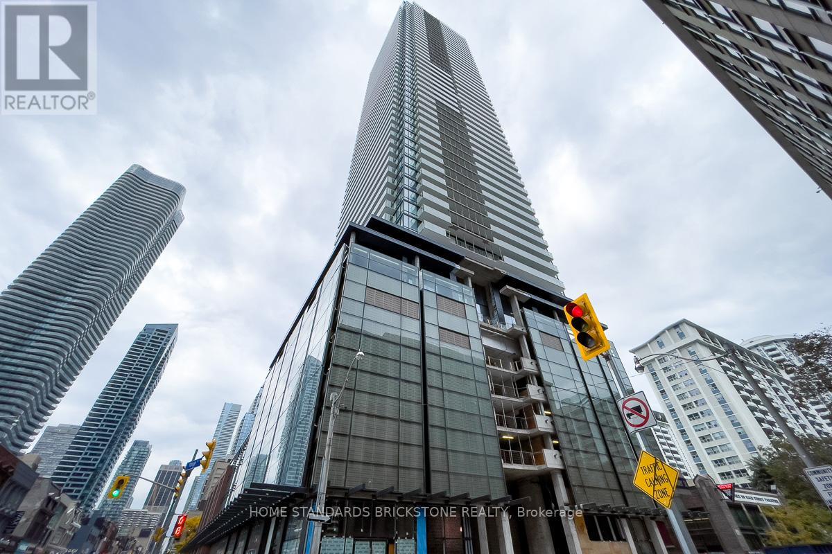 3010 501 Yonge St, Toronto, ON M4Y 0G8