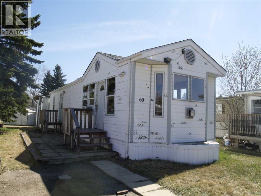 60 Parkland Acres, Lacombe, AB T4L 1S7