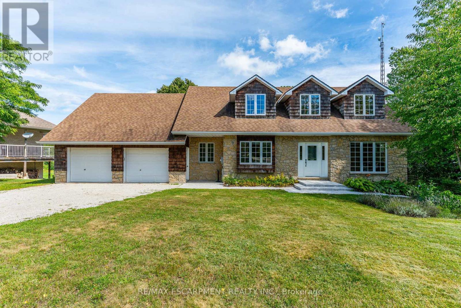 50 Everett Rd, South Bruce Peninsula, ON N0H 2T0