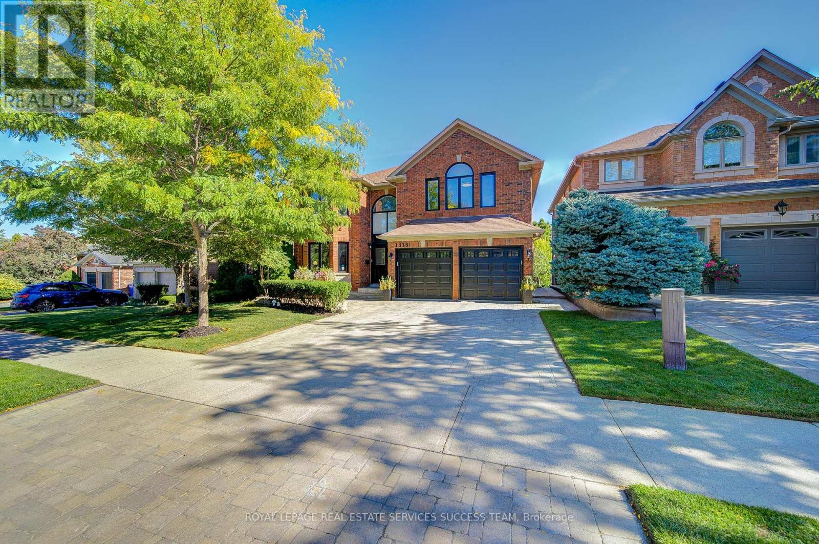 1378 Bayshire Dr, Oakville, ON L6H 6C7